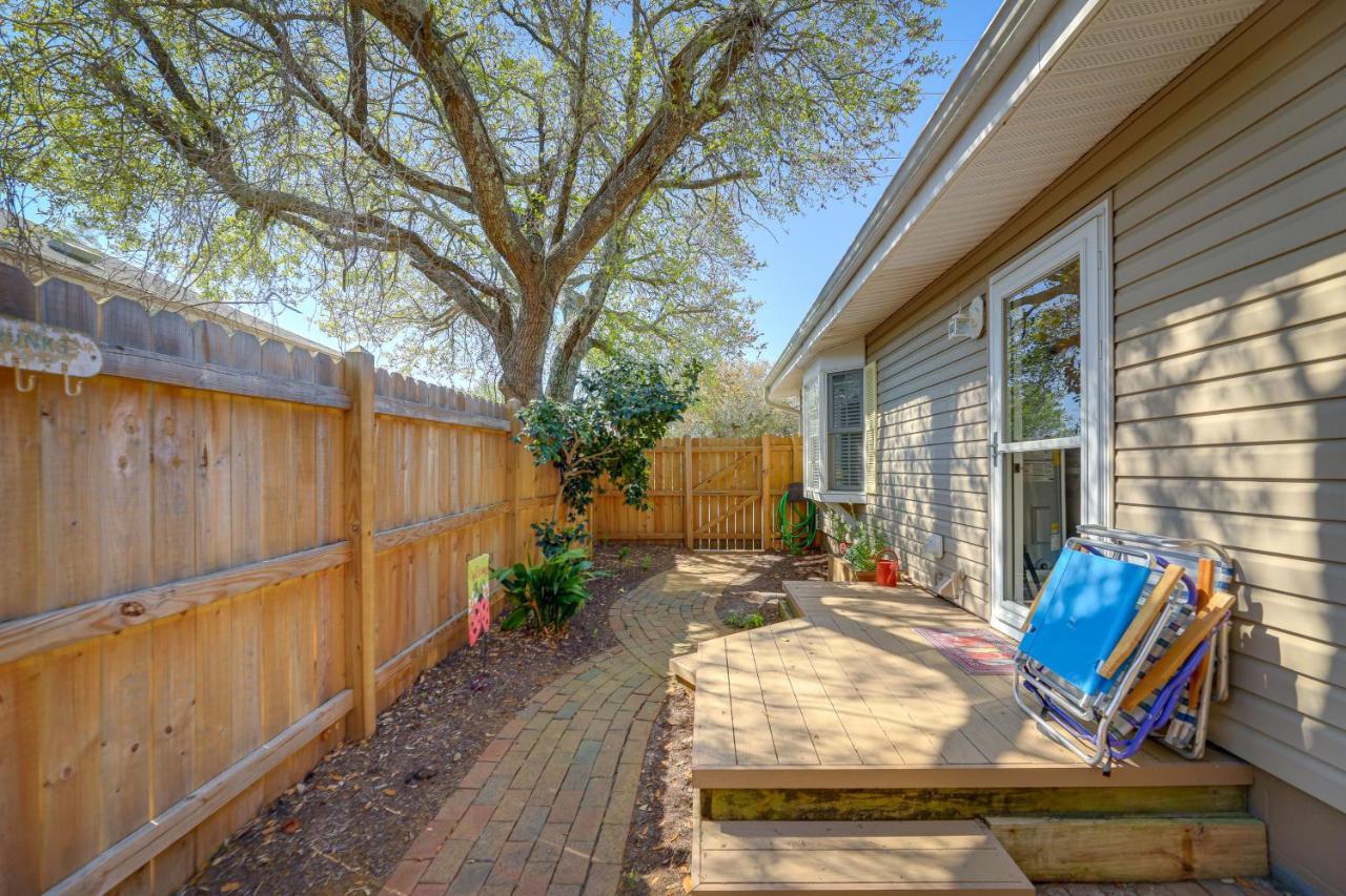 Lovely Morehead City Home With Fire Pit And Gas Grill Exterior photo